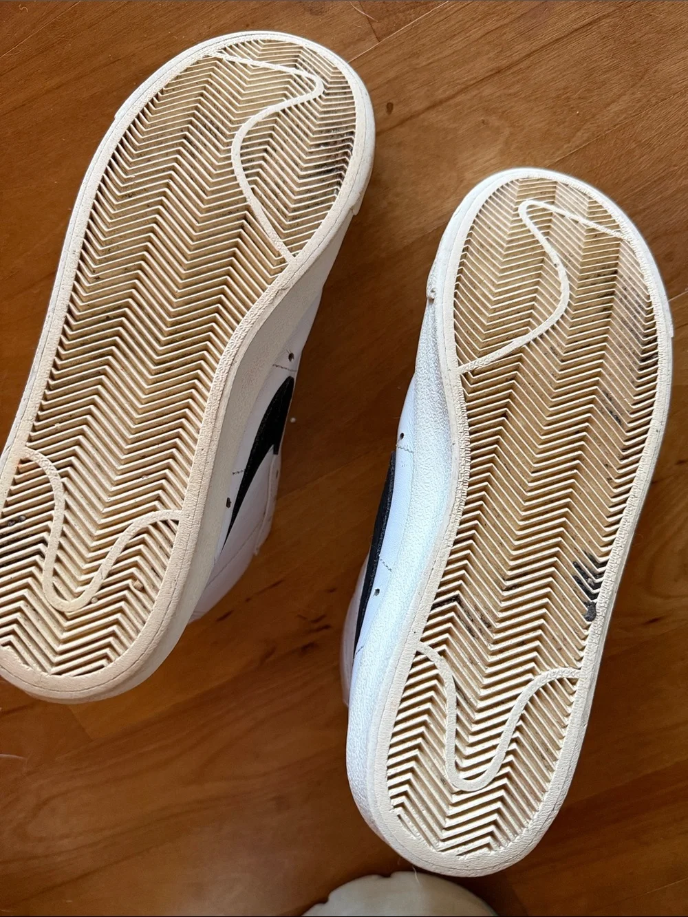 Nike classic sneakers